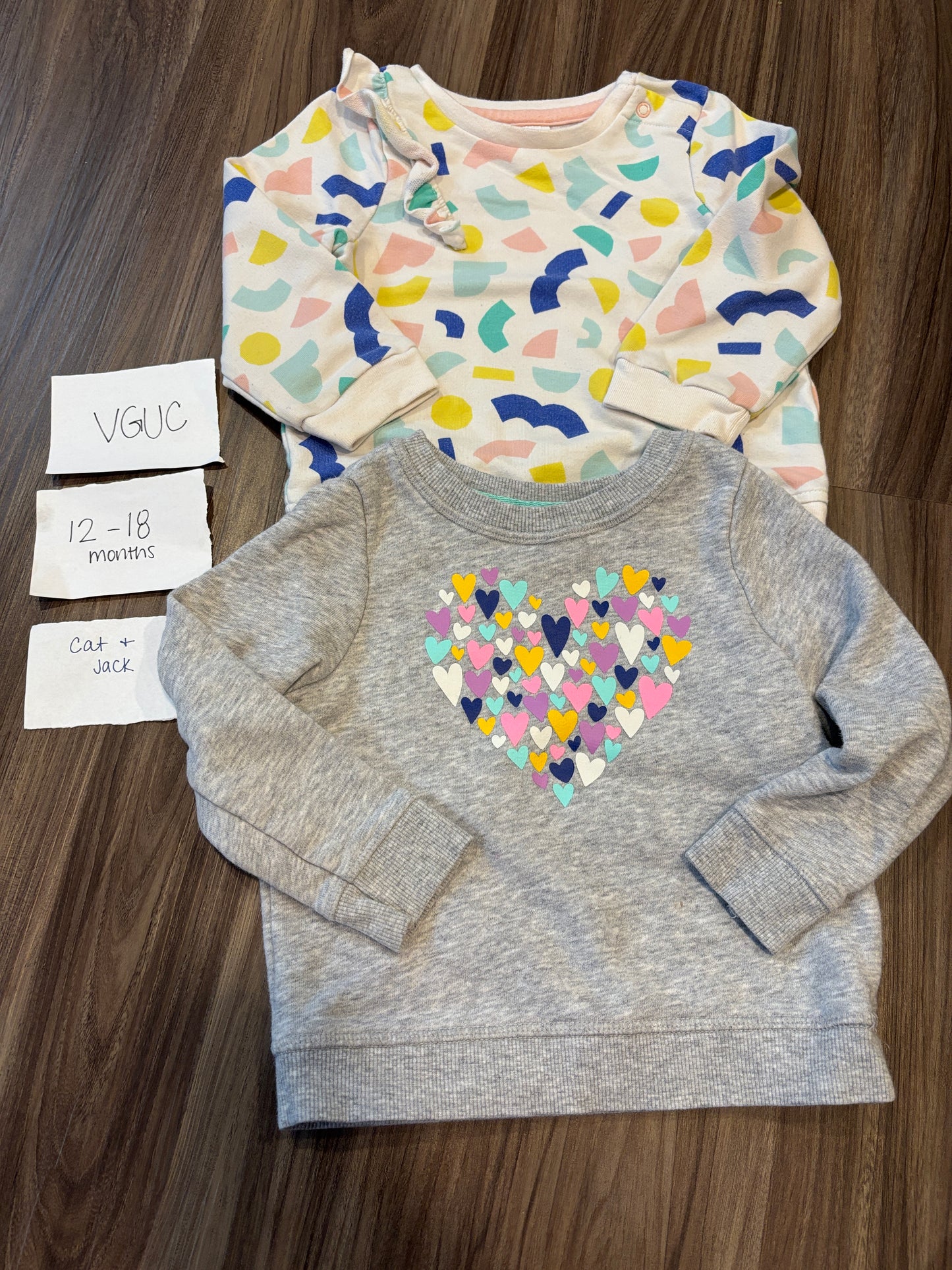 #138 - 12-18 Mo - VGUC Cat & Jack - 2 Sweatshirts (white pattern + multi color heart) - PU 45236