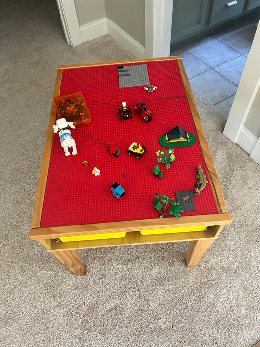 #70  REDUCED  Lego Table with storage PPU 45247