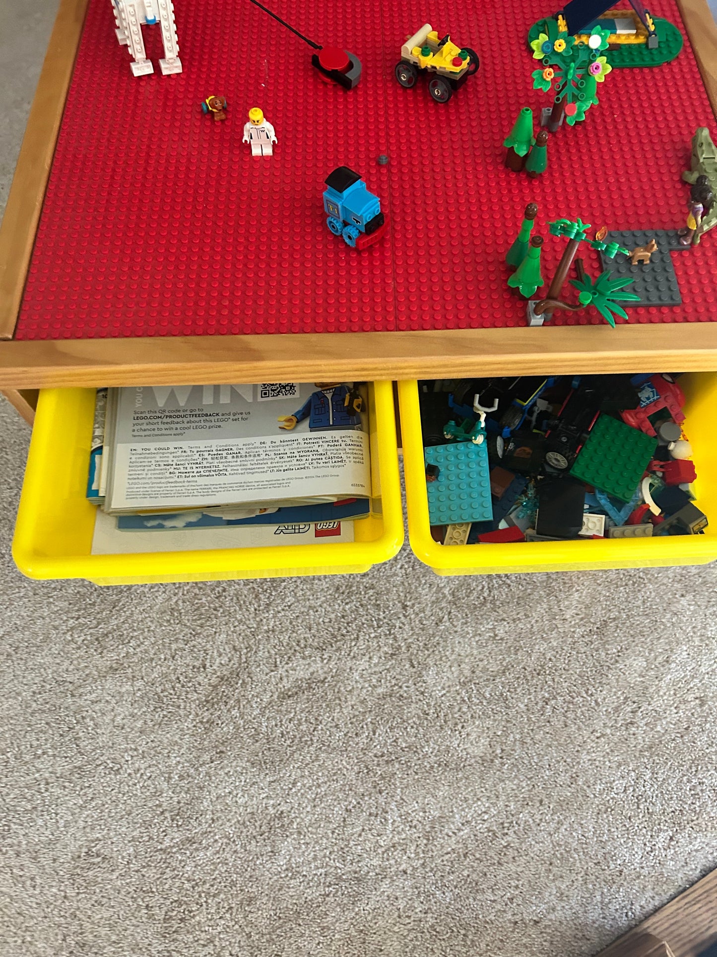 #70  REDUCED  Lego Table with storage PPU 45247