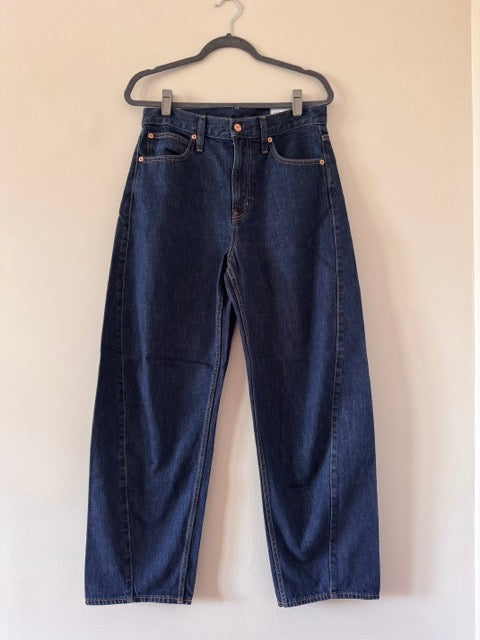 #127 Gap Dark Wash Barrel Jeans Women's S