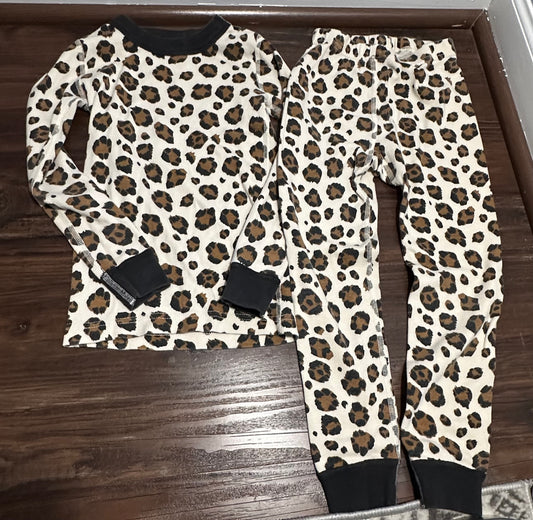 #162 Hanna Andersson animal print pjs 5t