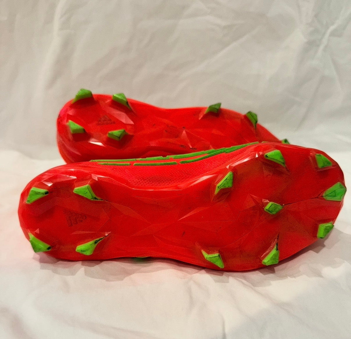 #143 Adidas Predator soccer cleats, size 4