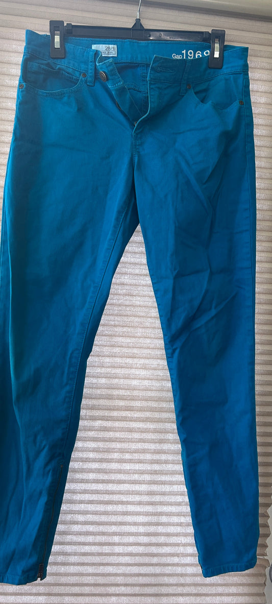 #35 women's  jeans size 6