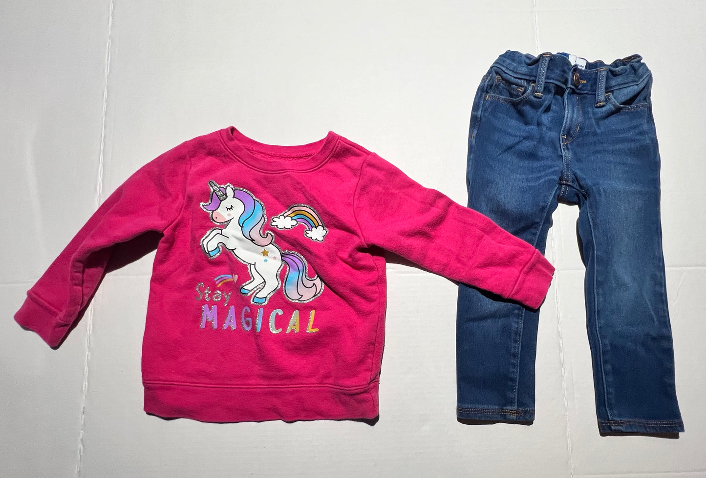 #98 Girls Outfit - 3T