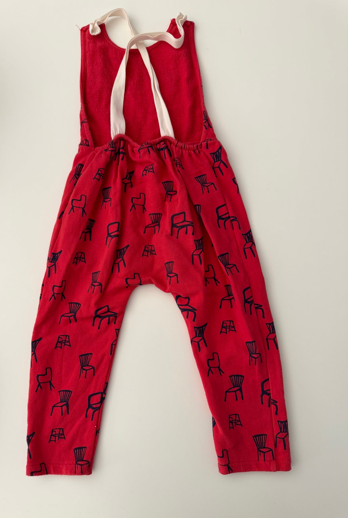 #117, Girls 3T, Zara red jumper, VGUC