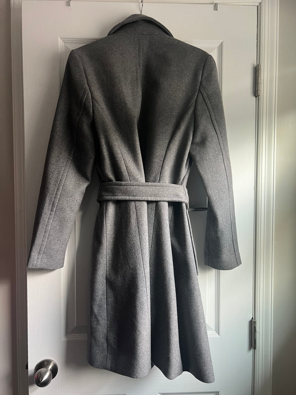 Seller #184 Women’s Medium Gray Express Coat Jacket
