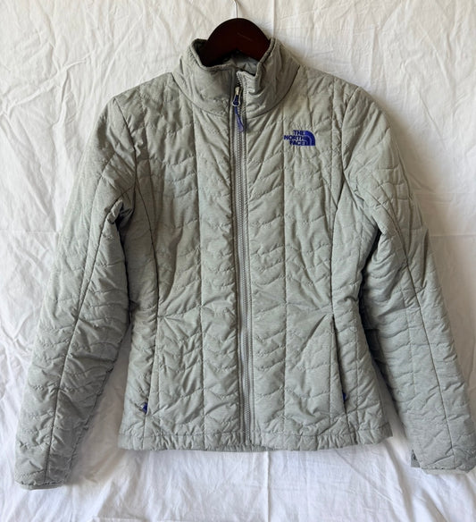#143 The North Face light quilted jacket women’s size small