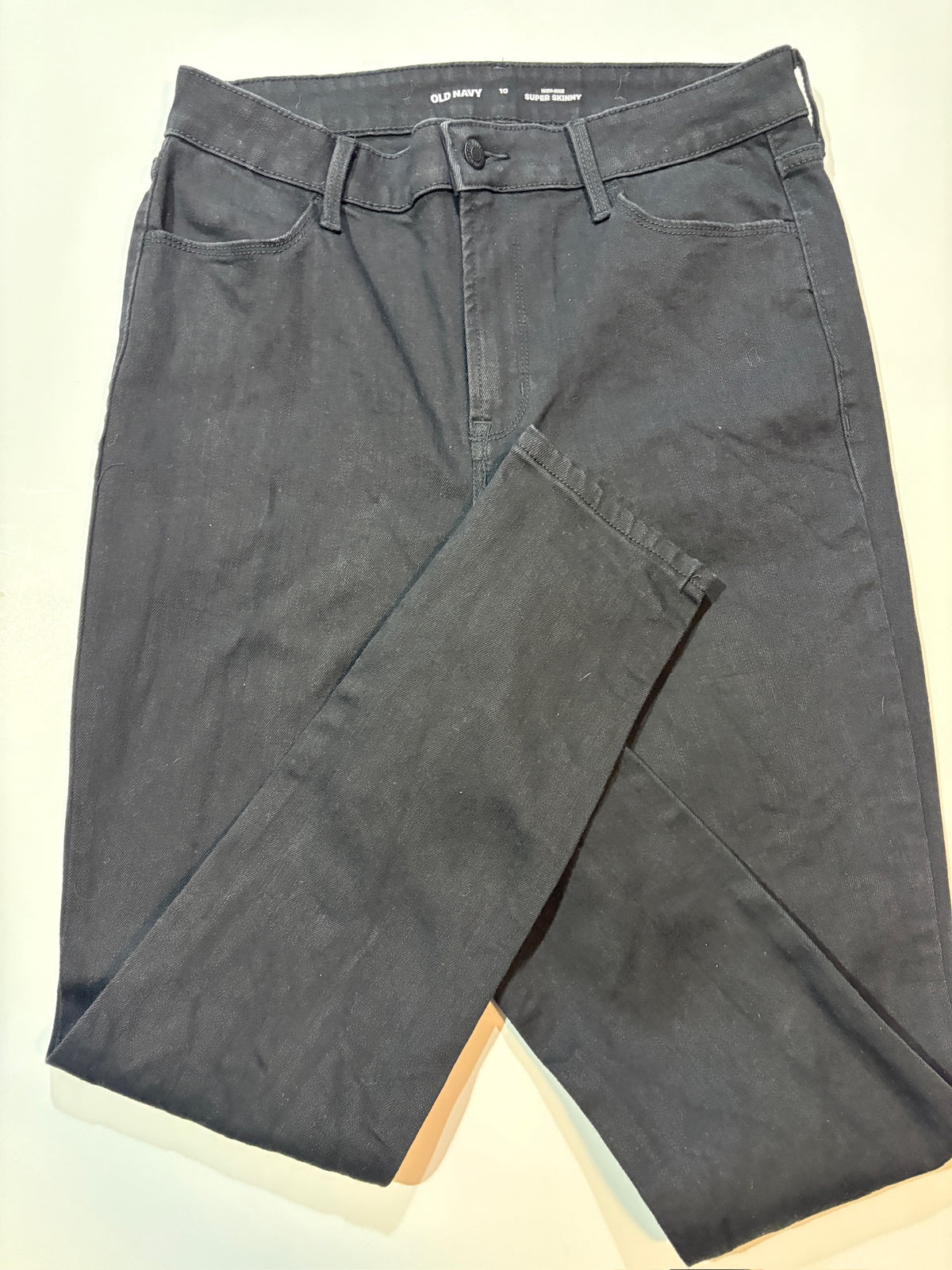 Seller #105 - Women's Size 10 Old Navy High Rise Super Skinny Black Jeans VGUC