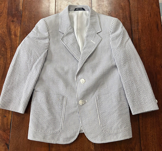 #66 size 6 boys blue/white seersucker blazer, VGUC