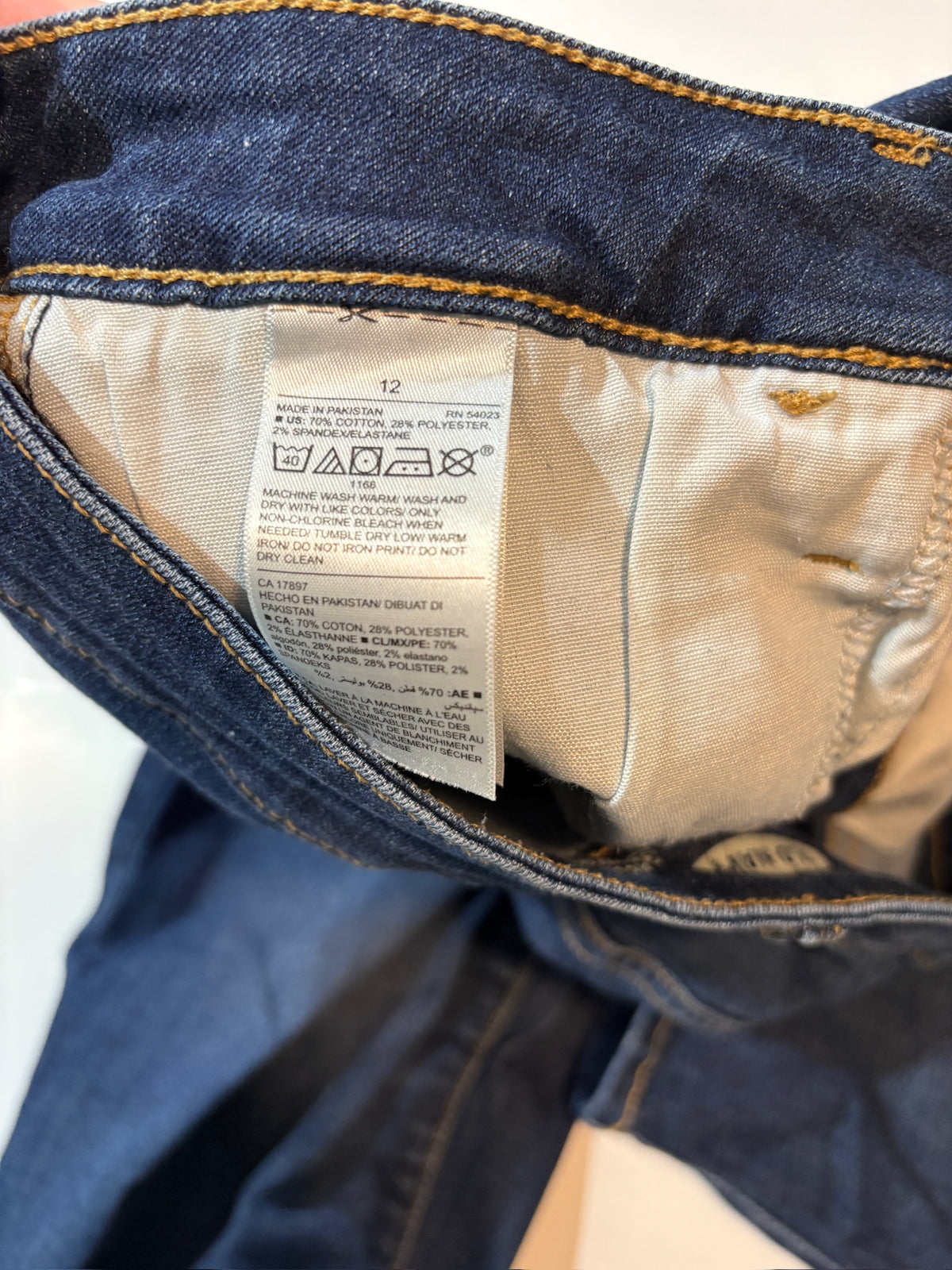 Seller #105 - Women's Size 12 Old Navy High Rise Rockstar Super Skinny Jeans VGUC