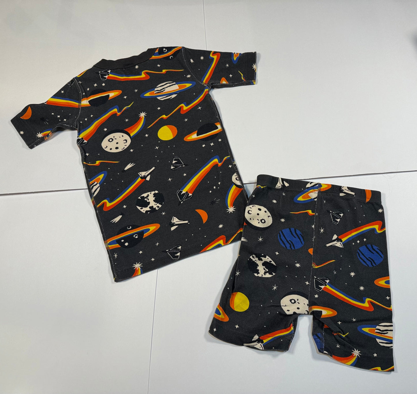 #180 Boys 130 (US 8) Hanna Andersson Space Pajamas