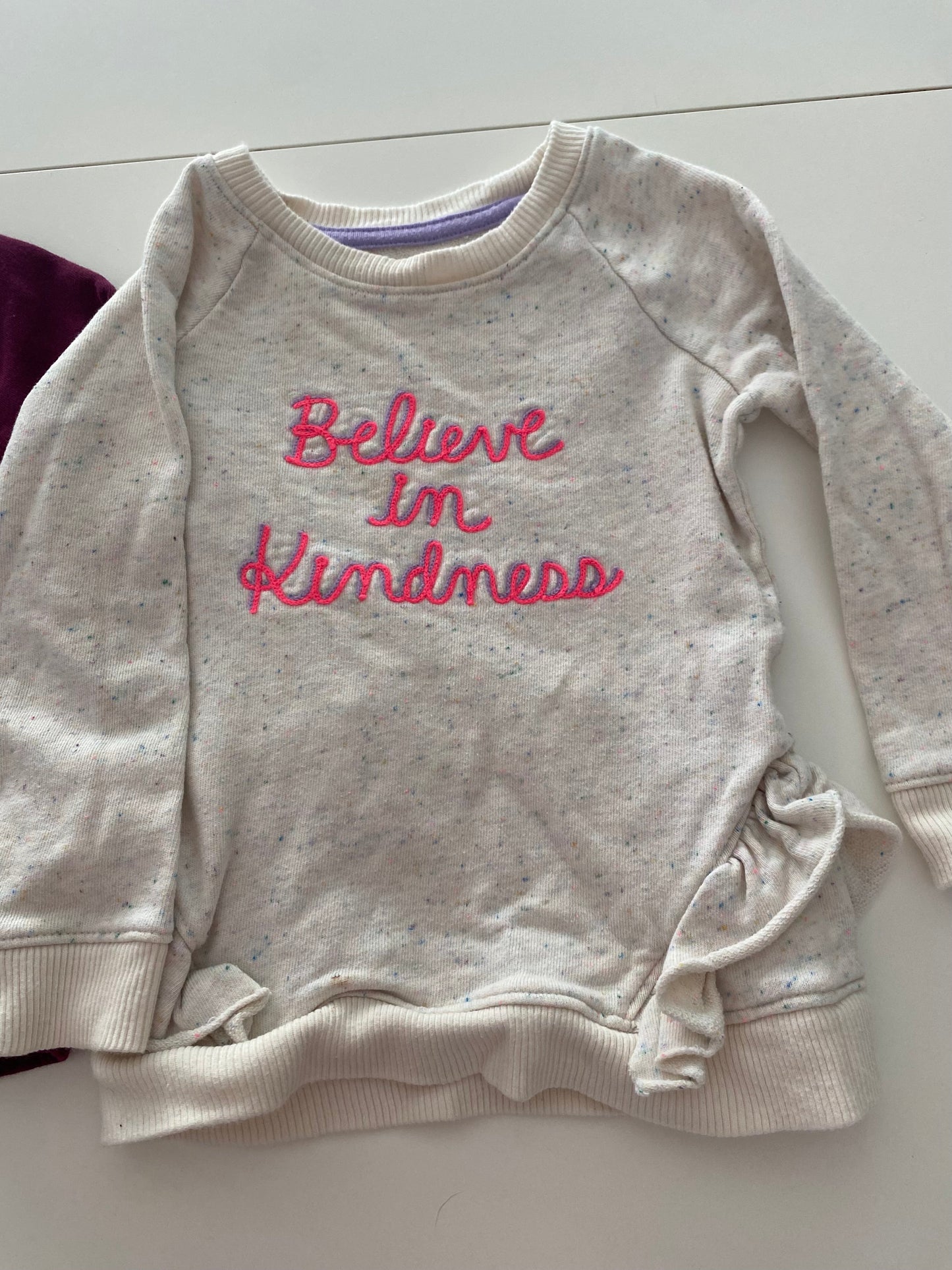 #117- Girls 2T, *reduced* Cat & Jack cream ‘believe in kindness’ and ON maroon ‘aspire & inspire’ sweatshirt bundle, GUC