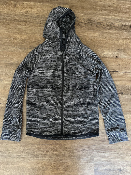 #124 EUC SO Active Black/White Zip Jacket Girls Size 7