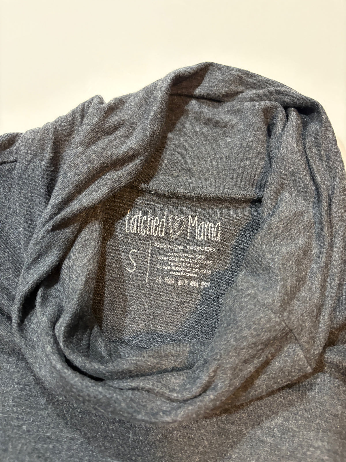 Seller #105 - Women's Small Latched Mama Gray Nursing Petal Pullover GUC