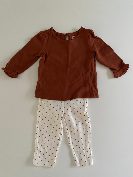 #84B - Girls 6-9M, Wonder Nation brown too and cream heart leggings, EUC