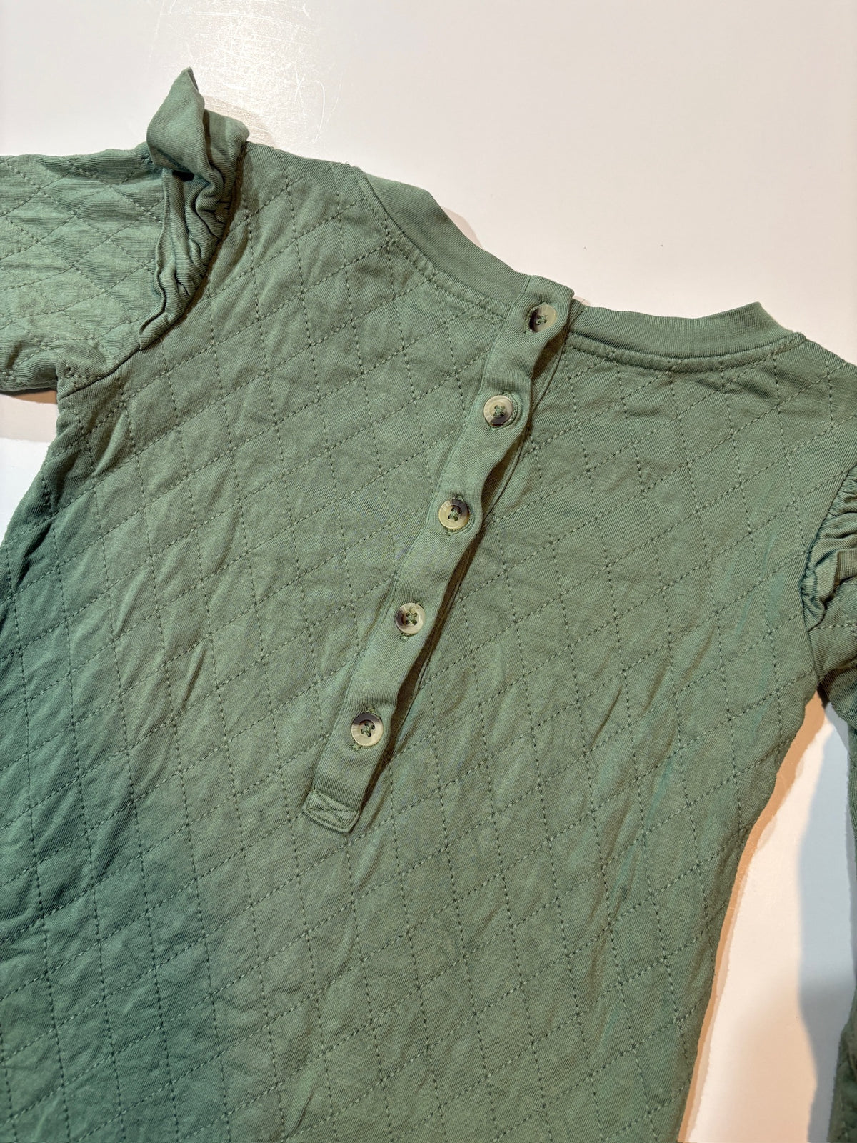 Seller #105 - Girls 4T Kate Quinn Green Bamboo Ruffle Tunic VGUC