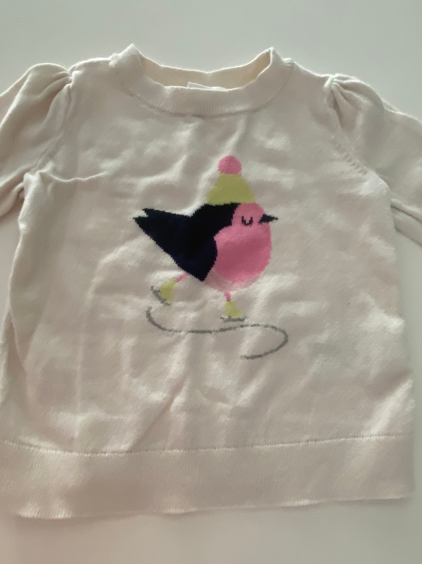 #117- Girls 2T, Gap cream snow bird sweater, GUC,*reduced*