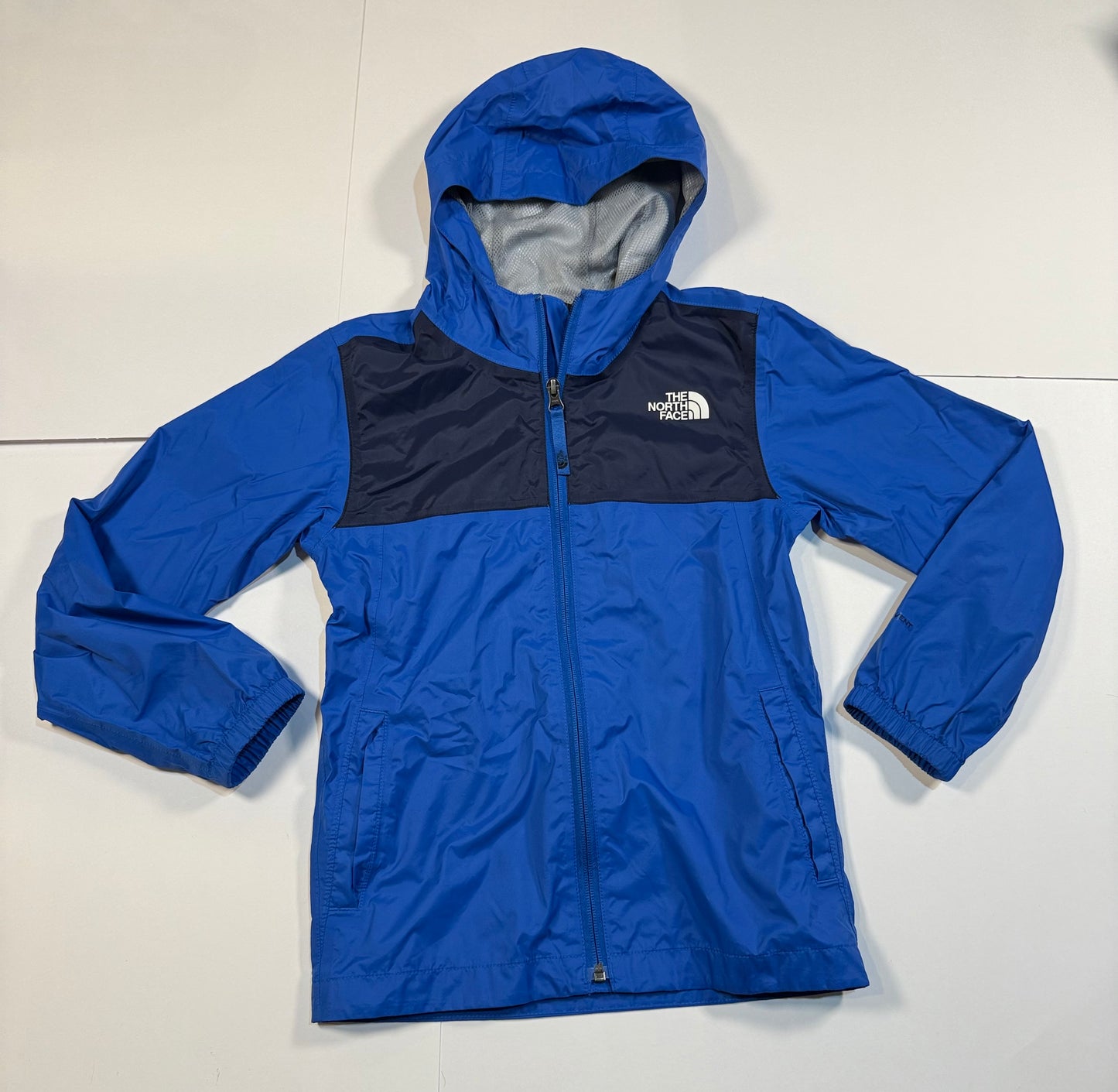 #180 Boys Youth Small (7/8) The North FaceBlue Rain Jacket