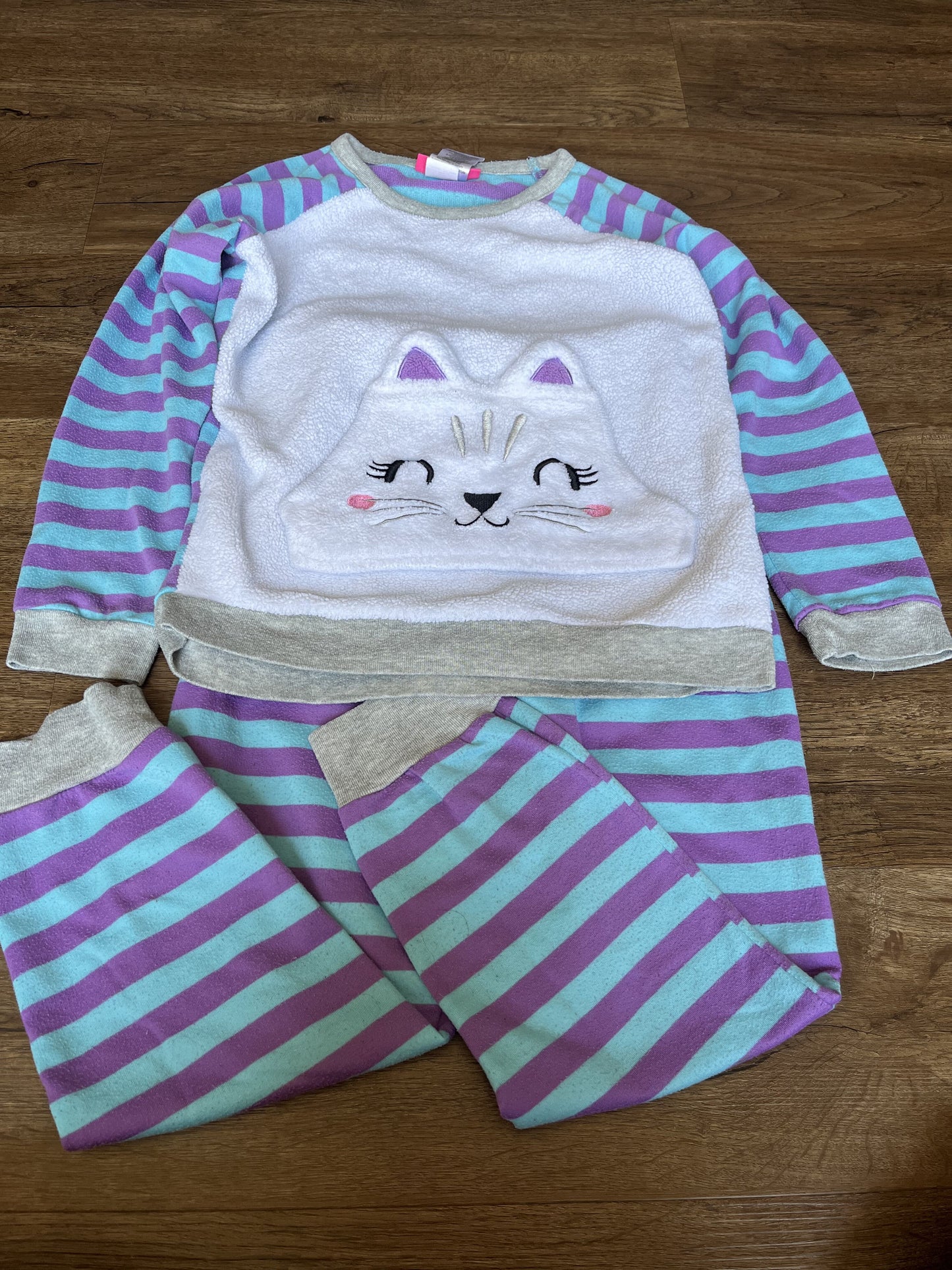 #124 Striped Cat Pajama Set Girls Size S 7/8