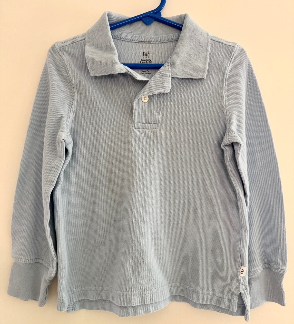 #146 - REDUCED Boys XS/5 Bundle of 2 Long Sleeve Tops