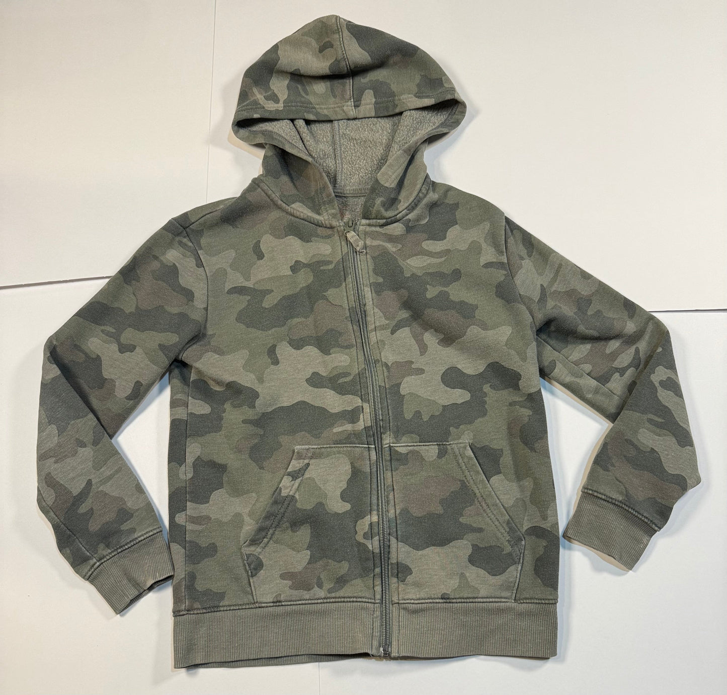 #180 Boys Medium 8 Cat & Jack Camo Bundle Long Sleeve Shirt, Hoodie and Sweat pant Joggers with Pockets and Functional Drawstring