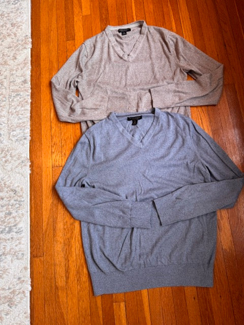 #127 Banana Republic Sweater Bundle Men's M