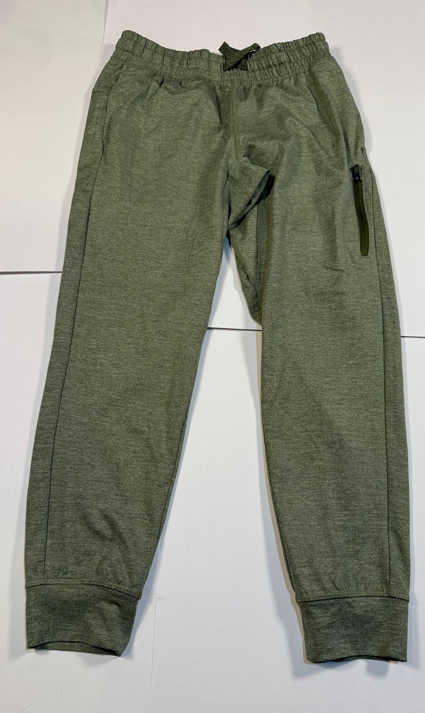 #180 Boys 8 All in Motion Jogger Bundle- Green, Black, Black Camo