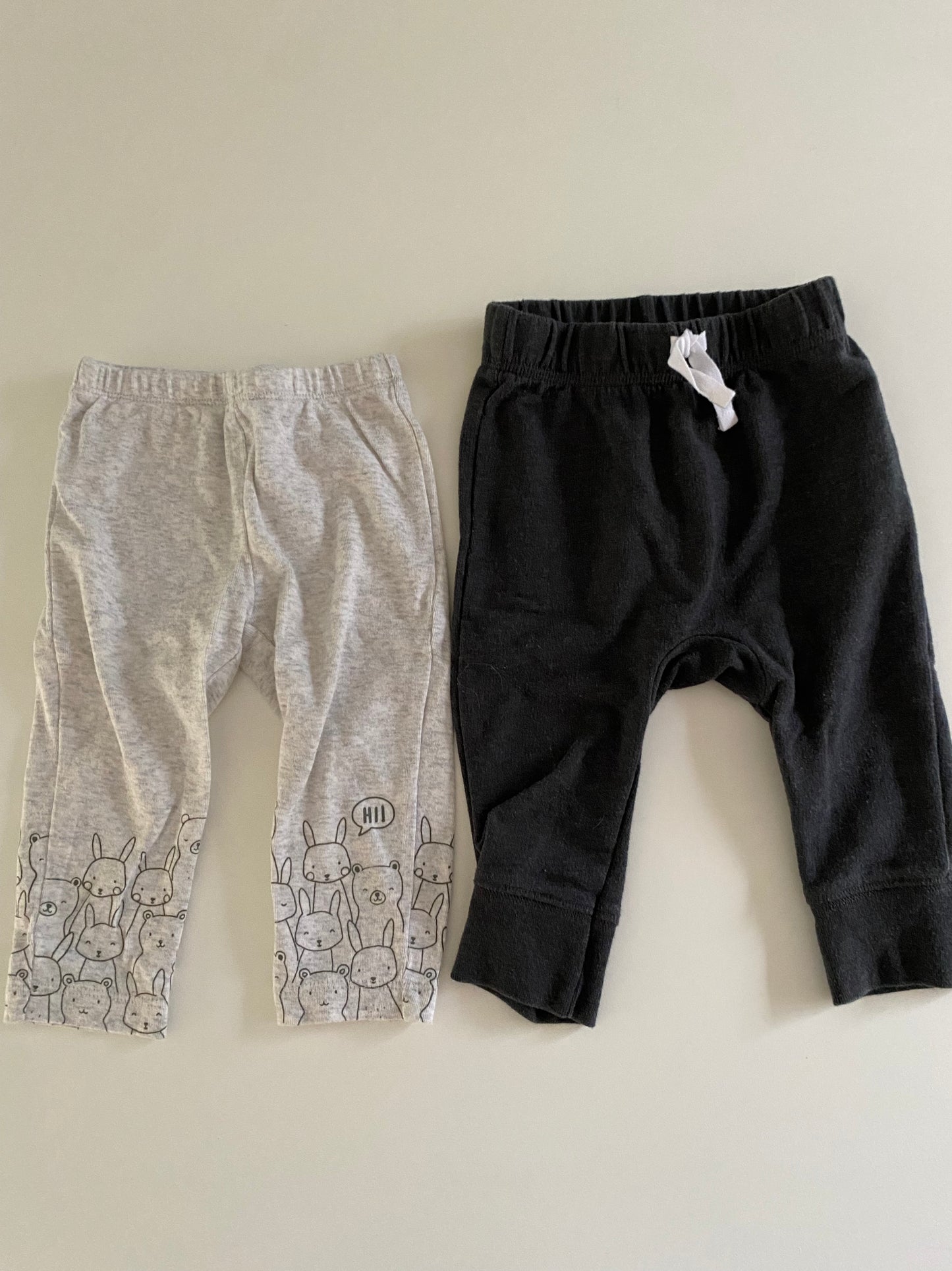 #84B- gender neutral 9M, Cat & Jack gray sweats and Carter’s gray animal leggings, GUC