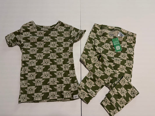 Seller #2 - NWT Baby Gap Pajamas - 2T
