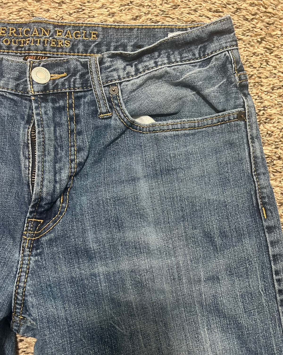 Seller #184 Women’s Medium 32 x 32 American Eagle Core flex jeans