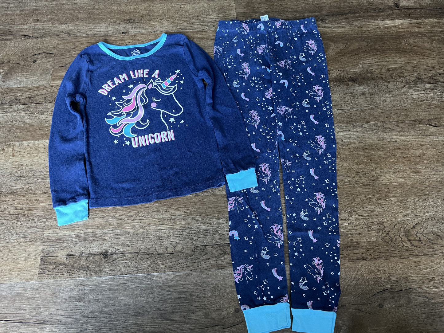 #124 EUC Navy Unicorn Printed Pajamas Girls Size 8