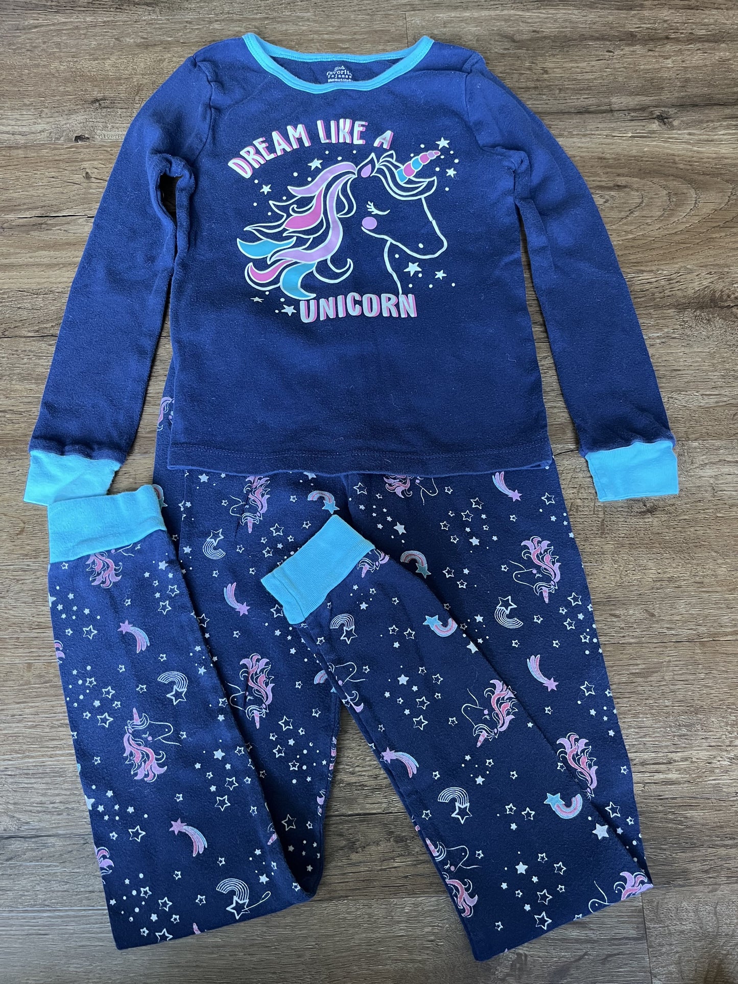 #124 EUC Navy Unicorn Printed Pajamas Girls Size 8