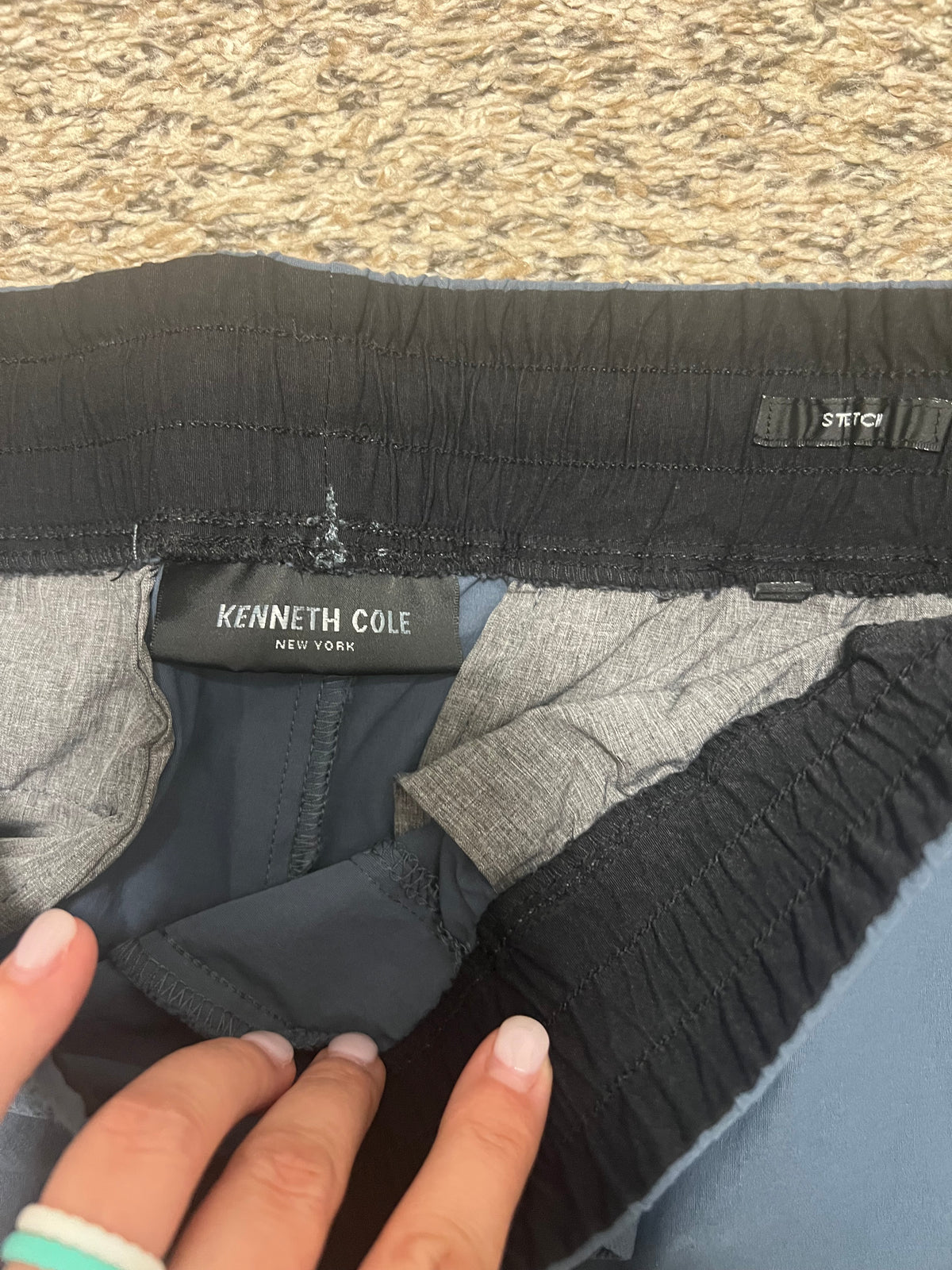 Seller #184 Women’s XL Kenneth Cole navy stretch cargo jogger pant