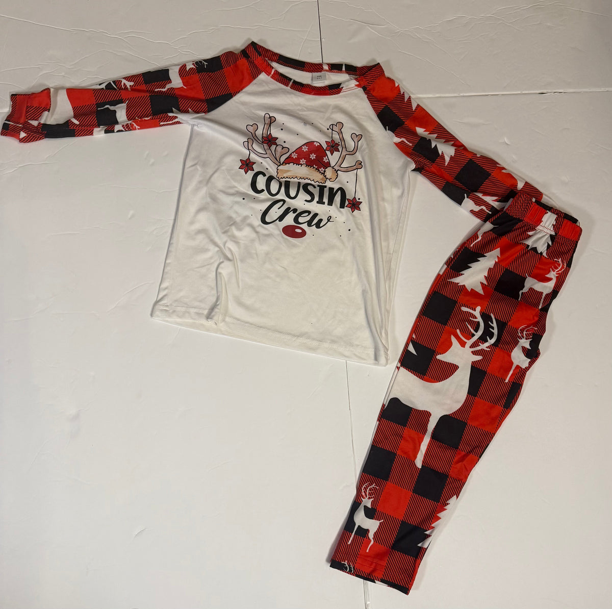 #141 Unisex Set of 4 Cousin Crew Holiday Pajamas 2 Size 6/7 and 2 Size 3/4