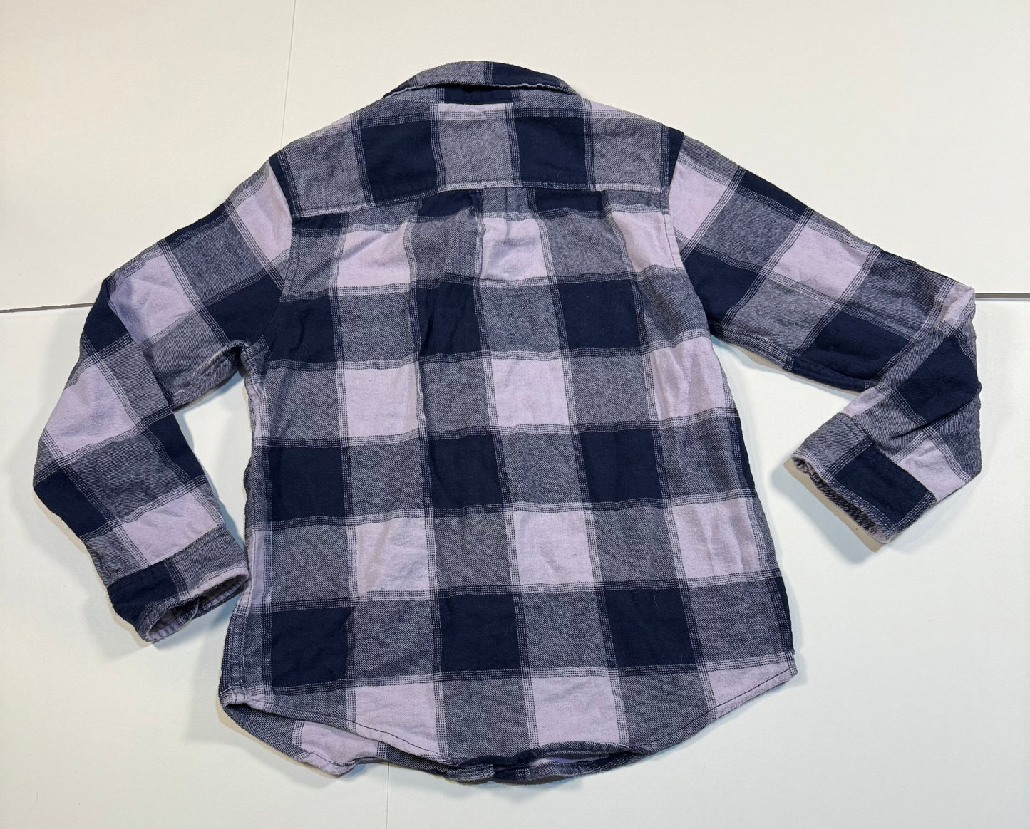 #180 Boys Medium (8) Cat & Jack Flannel Bundle - Blue/white &  Navy/Purple Flannel