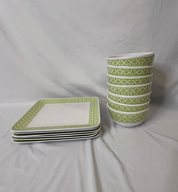 #90 Green & White Plastic Dishes