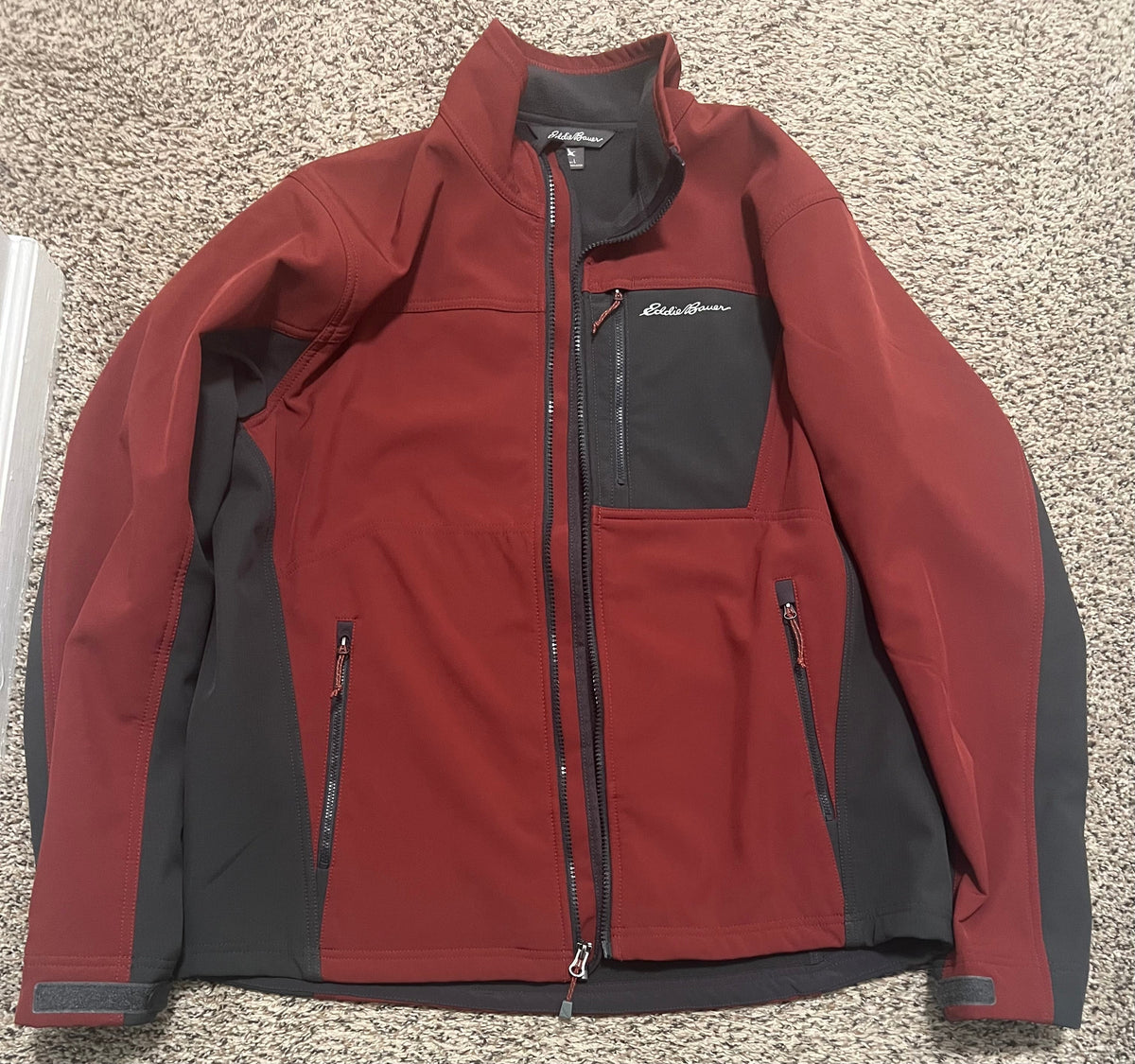Seller #184 Men’s Large burgandy Eddie Bauer Zip up light jacket