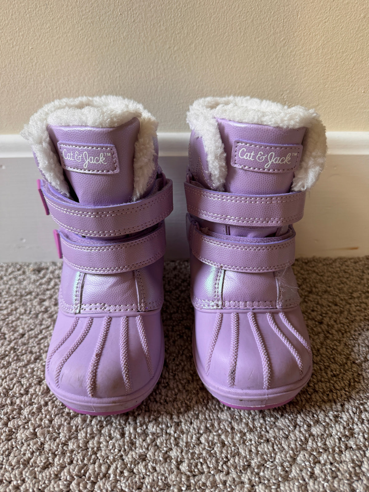 #127 Cat & Jack Snow Boots Girls 9