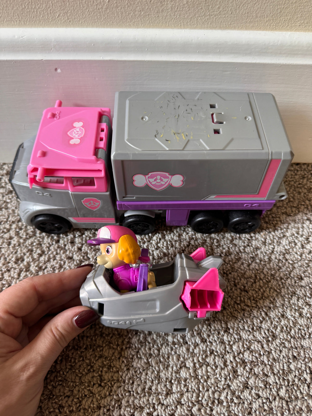 #127 Paw Patrol Skye Rescue Truck