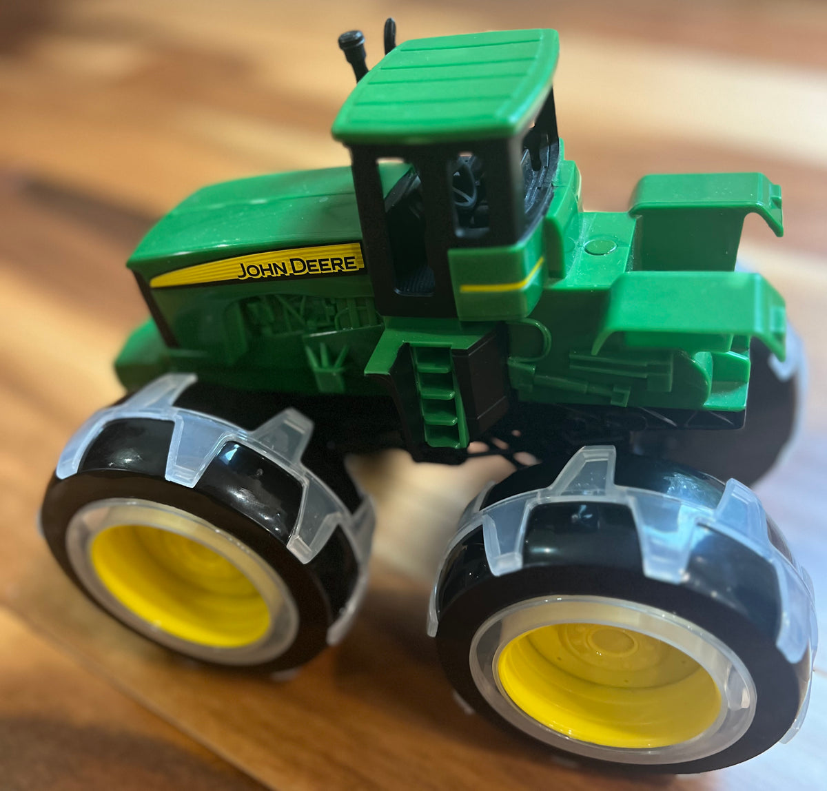 Seller #184 Girls Boys John Deere Big vehicle - 3T 4T 5T 4 5 6