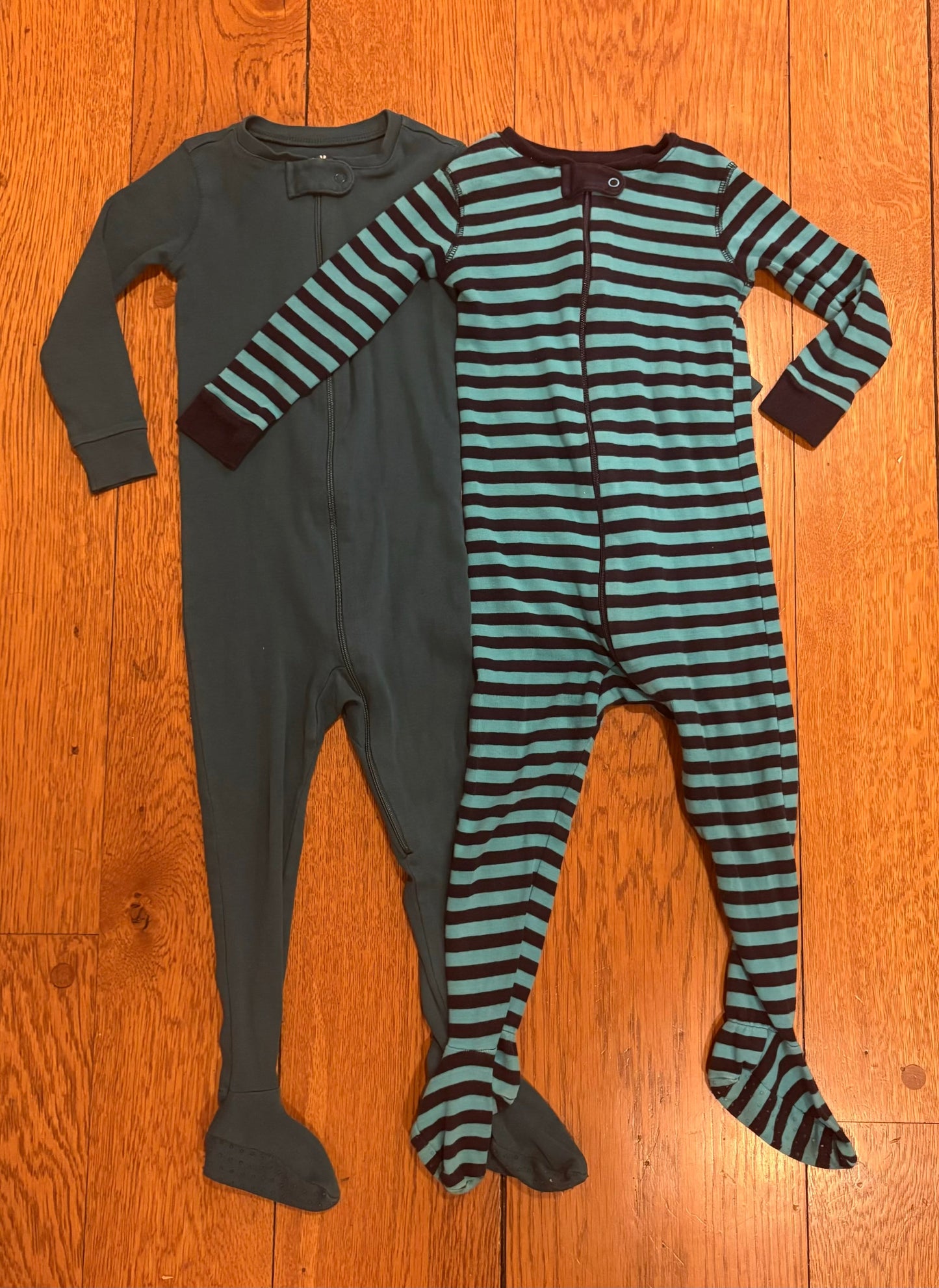 Seller 98 Boys 18-24m Primary 100% Organic Cotton Emerald/Blue Striped Zip Footie Bundle (2)