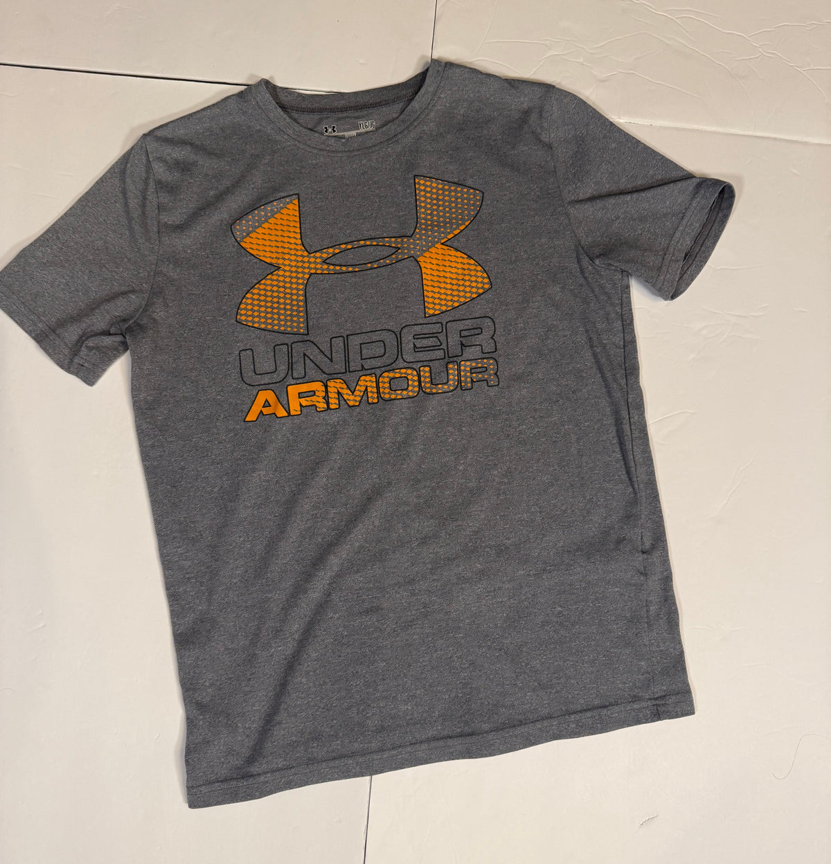 #141 Boys Large (14-16) Set of 2 Under Armour Athletic Shirts - Gray and Orange