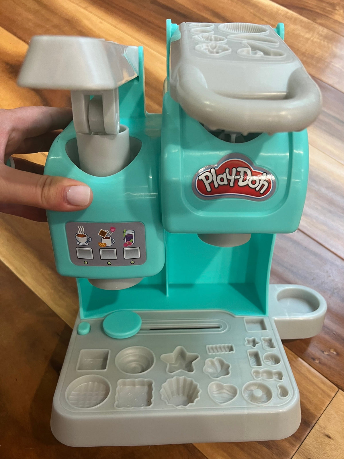 Seller #184 Girls Boys Play Doh ice cream machine