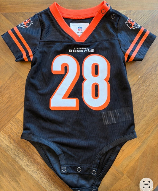 Seller 22 bengals jersey 6-9 month