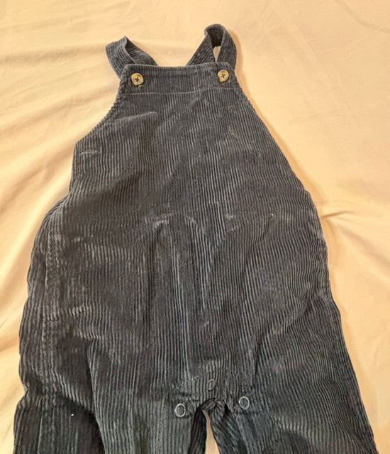 #90 Carter’s corduroy overalls with Old Navy button-down shirt    Overalls are size 12 months    Shirt is size 12–18 months