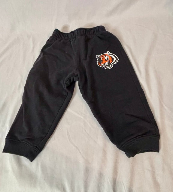 #90 Cincinnati Bengals sweatpants    Size 18 months