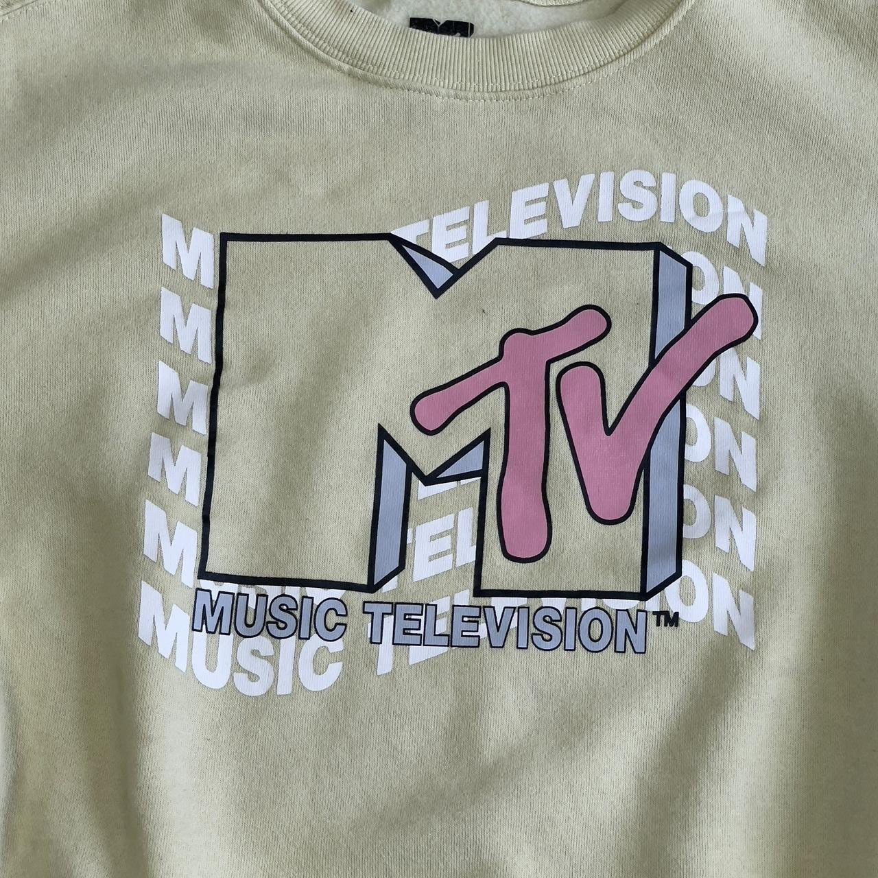#1 MTV crewneck juniors small REDUCED