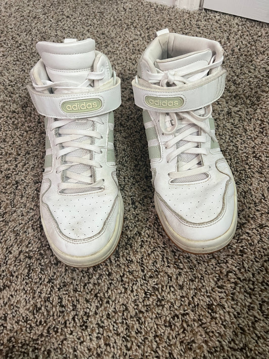 Seller #184 Women’s Size 9 Adidas white Mids - GUC