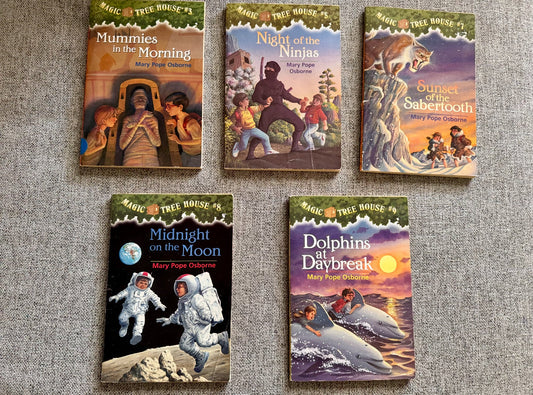REDUCED #92 Magic tree house book set. 3, 5, 7, 8, 9