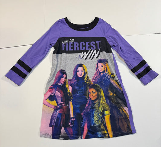 #180 Girls 5 Descendants Nightgown